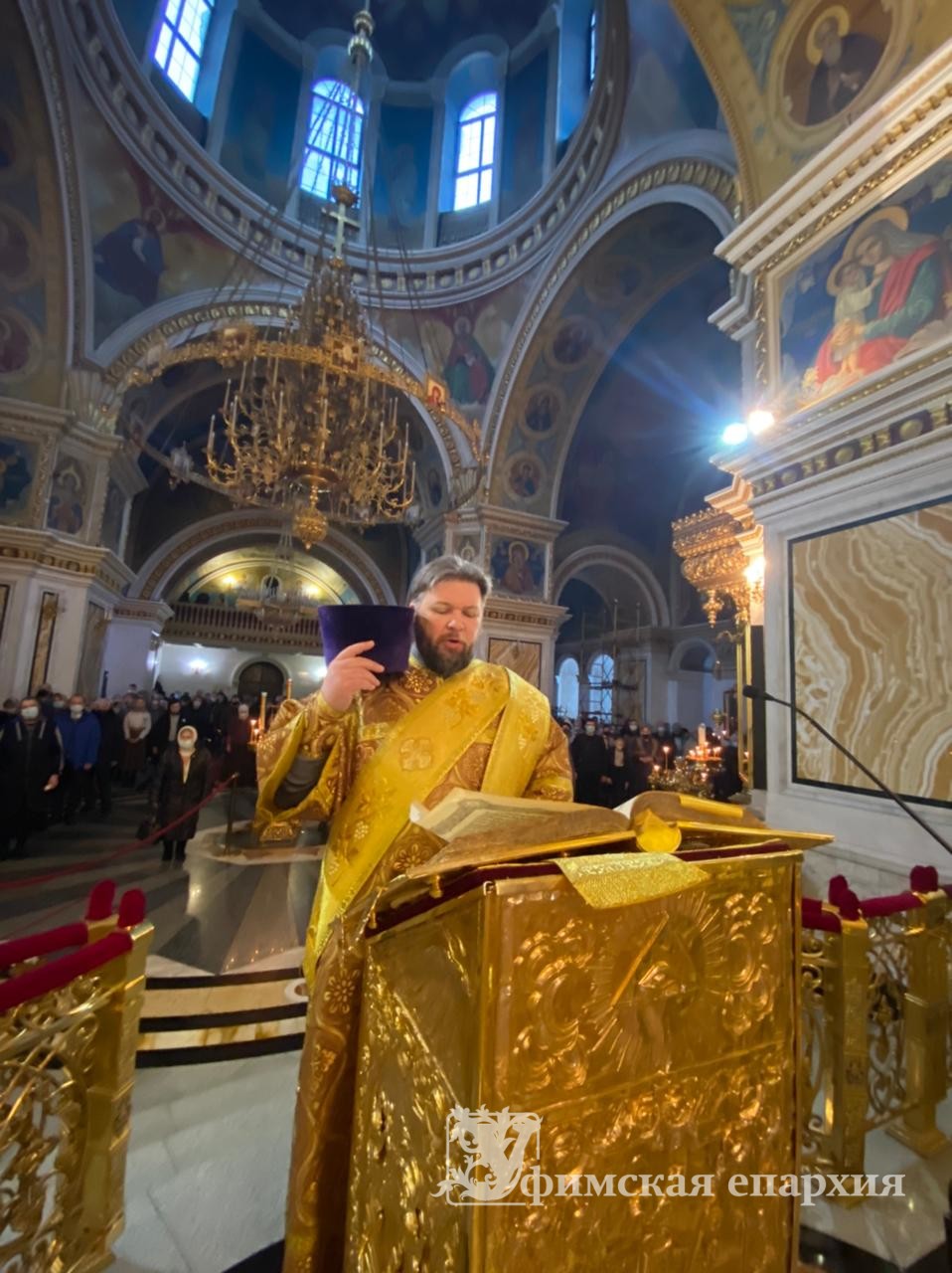 Служение митр.Никона в Неделю о блудном сыне: фото 3
