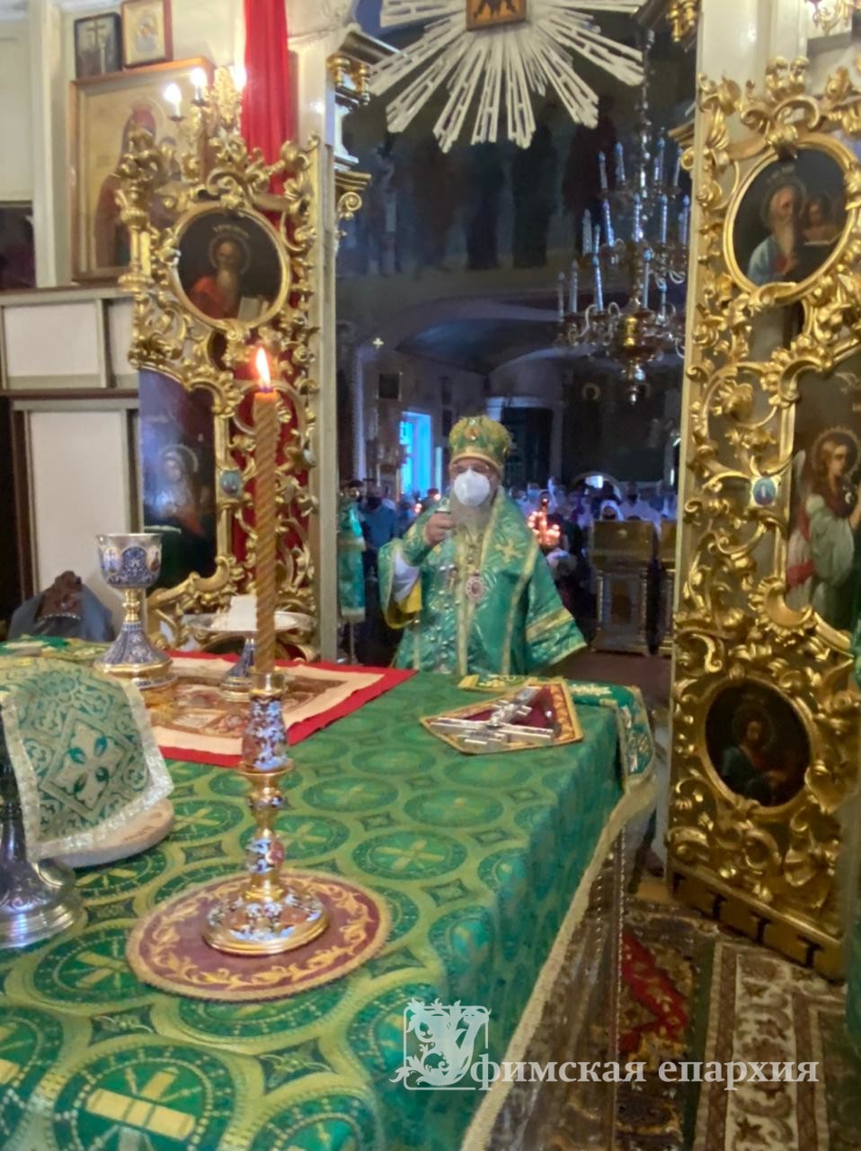 Служение митр.Никона Неделю 4-ю по Пятидесятнице и праздник прп.Сергия Радонежского: фото 9