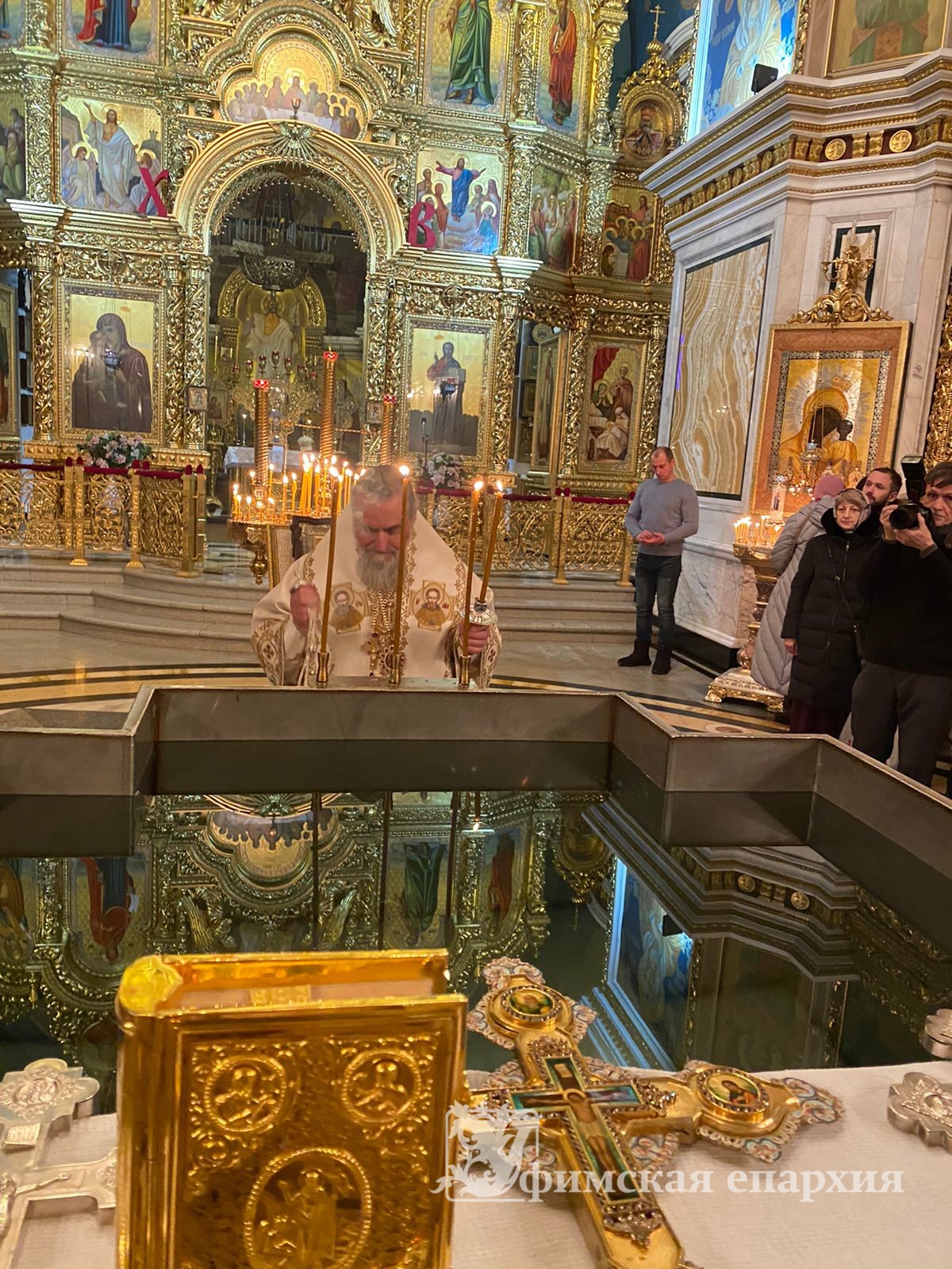 Служение митр.Никона в праздник Крещения Господа Бога и Спаса нашего Иисуса Христа: фото 6