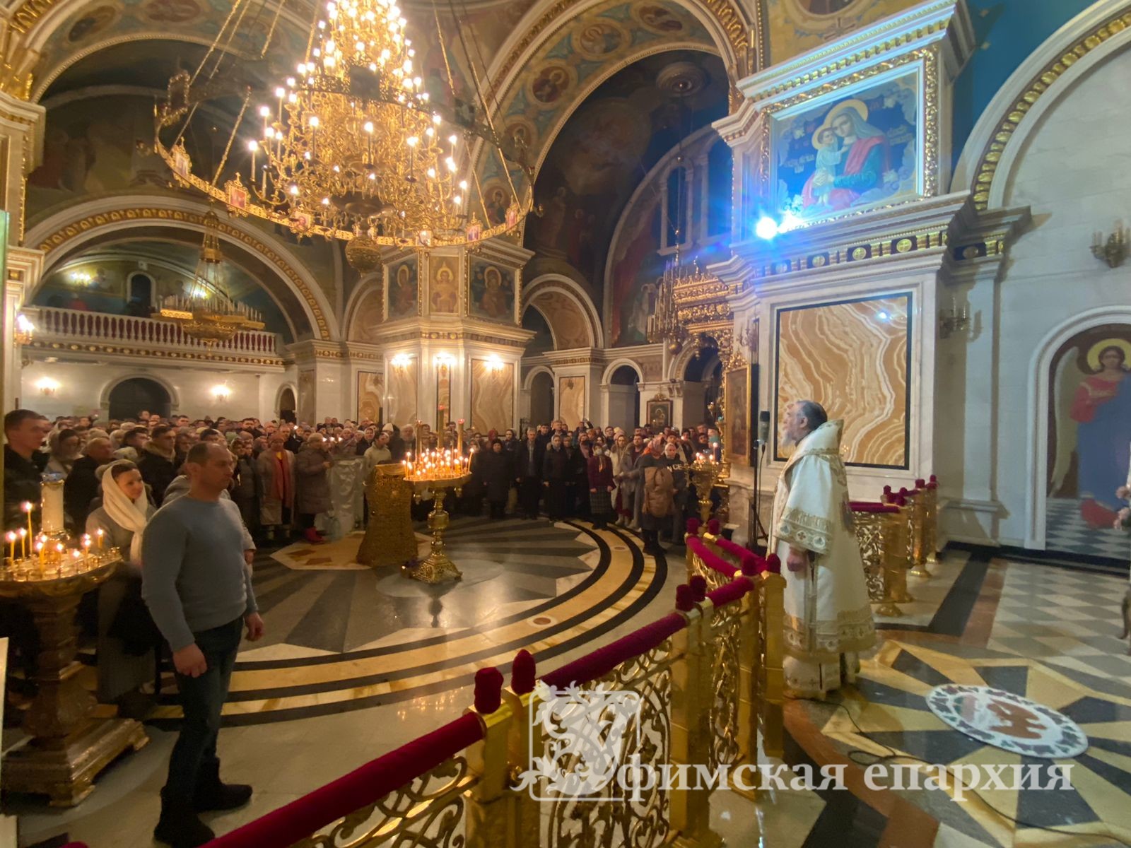 Служение митр.Никона в праздник Крещения Господа Бога и Спаса нашего Иисуса Христа: фото 13