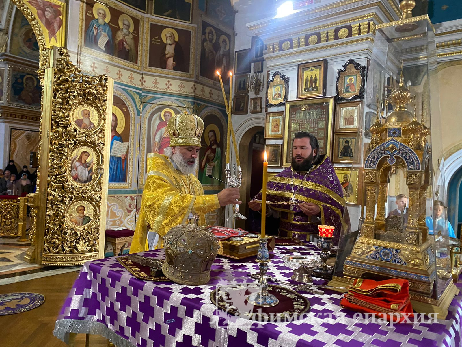Архиерейское богослужение в Неделю 17-ю по Пятидесятнице: фото 2