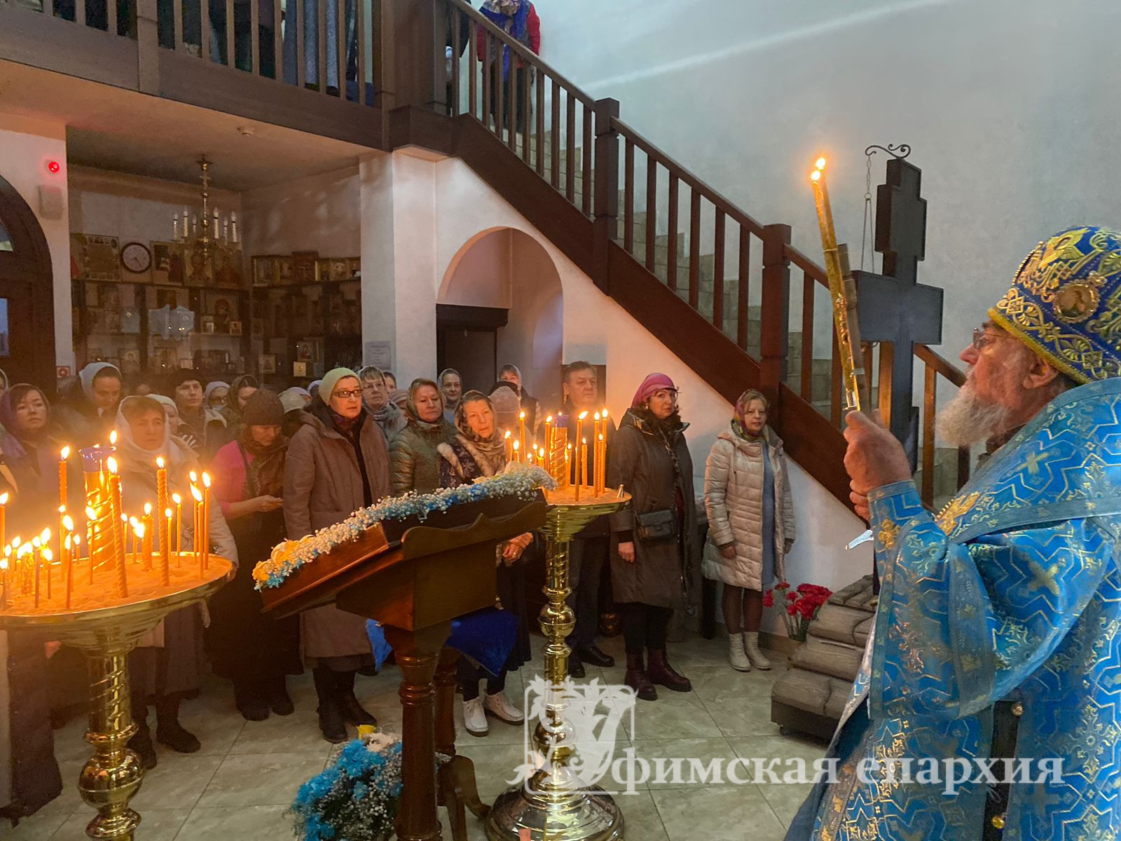 Служение митрополита Никона в день празднования иконы Божией Матери «Всех скорбящих Радость»: фото 3