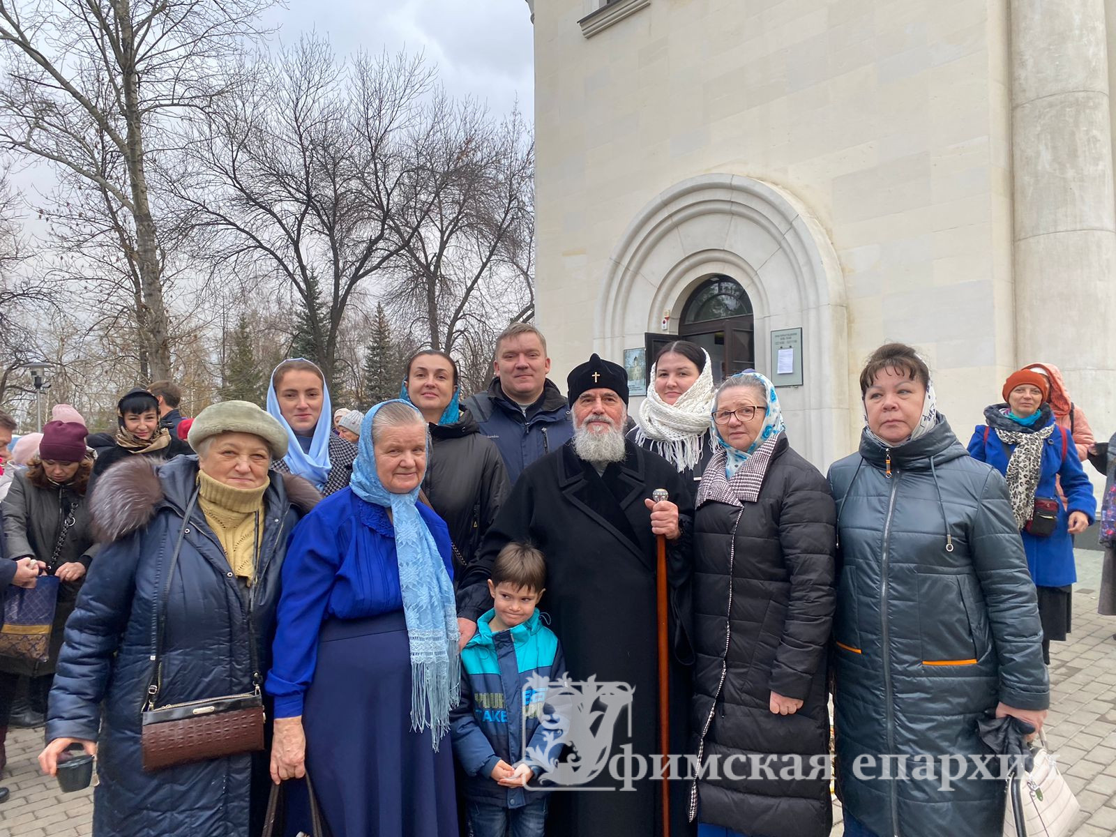 Служение митрополита Никона в день празднования иконы Божией Матери «Всех скорбящих Радость»: фото 9