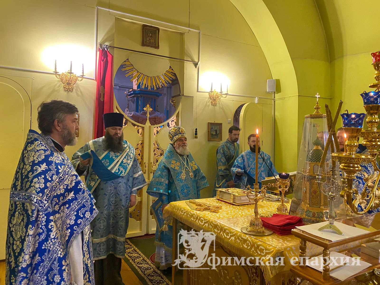 Служение митрополита Никона в Неделю 22-ю по Пятидесятнице: фото 1