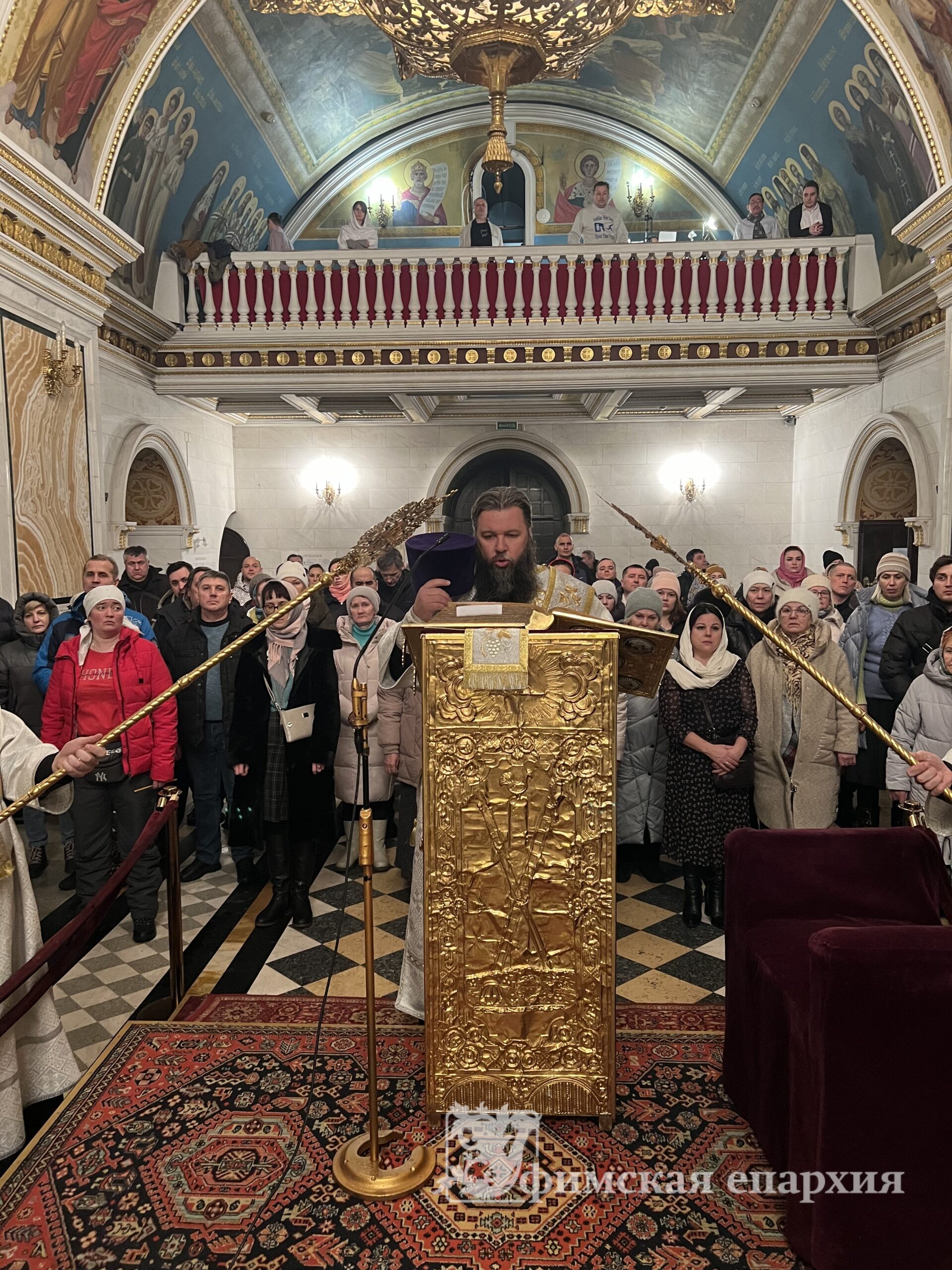 Служение митр.Никона в праздник Крещения Господа Бога и Спаса нашего Иисуса Христа: фото 2