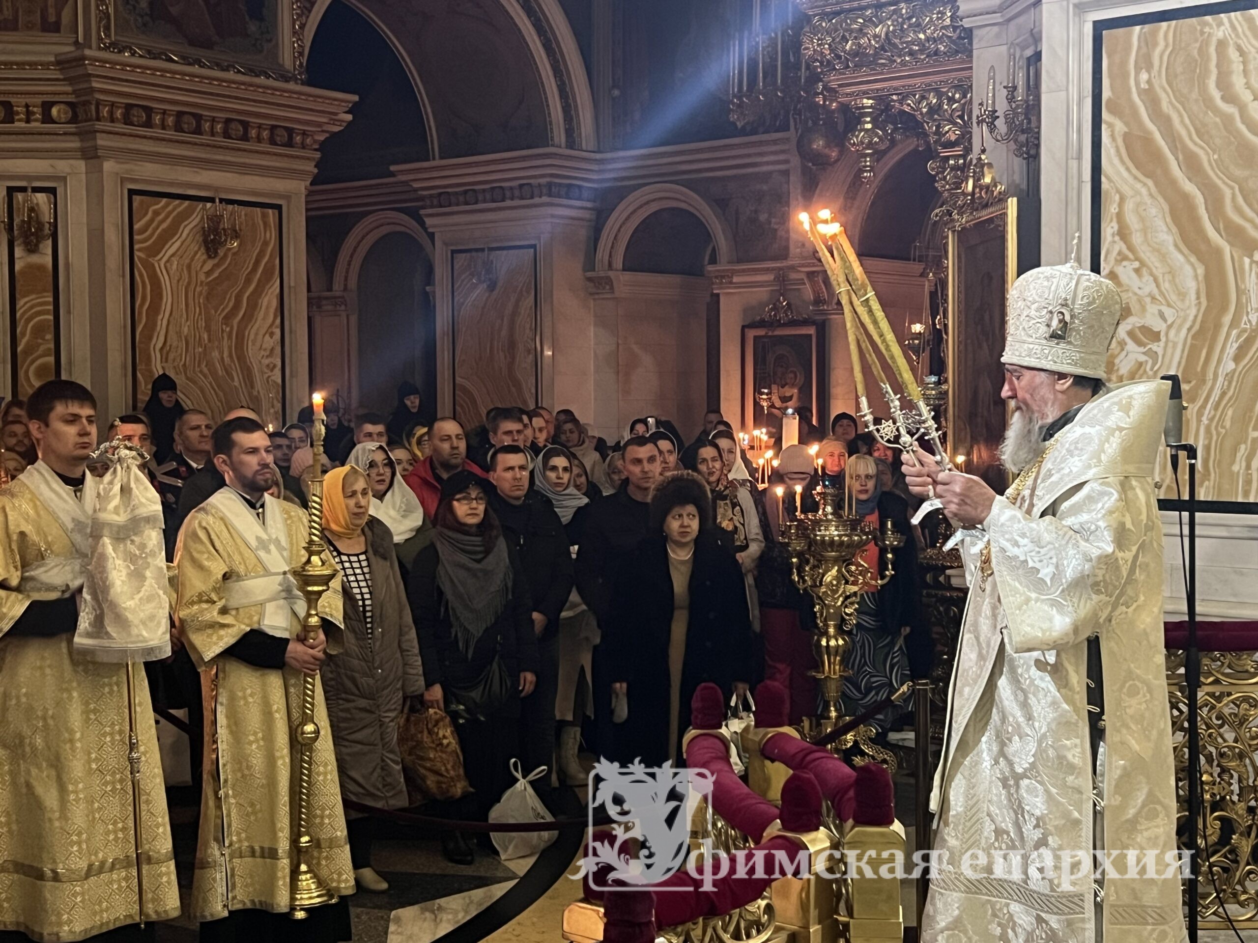 Служение митр.Никона в праздник Крещения Господа Бога и Спаса нашего Иисуса Христа: фото 3