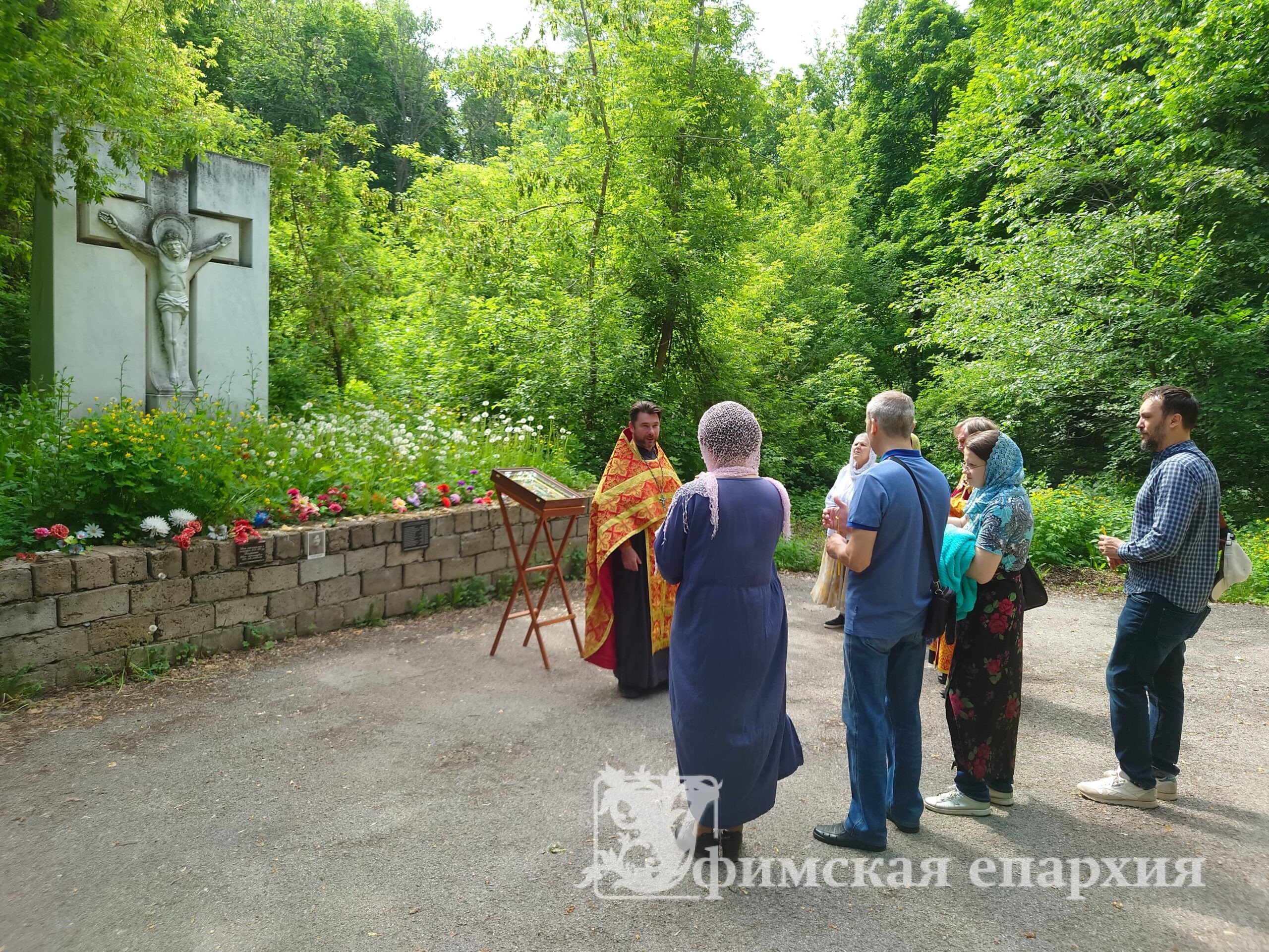 Панихида по всем пострадавшим за Христа на Уфимской земле в ХХ веке: фото 1
