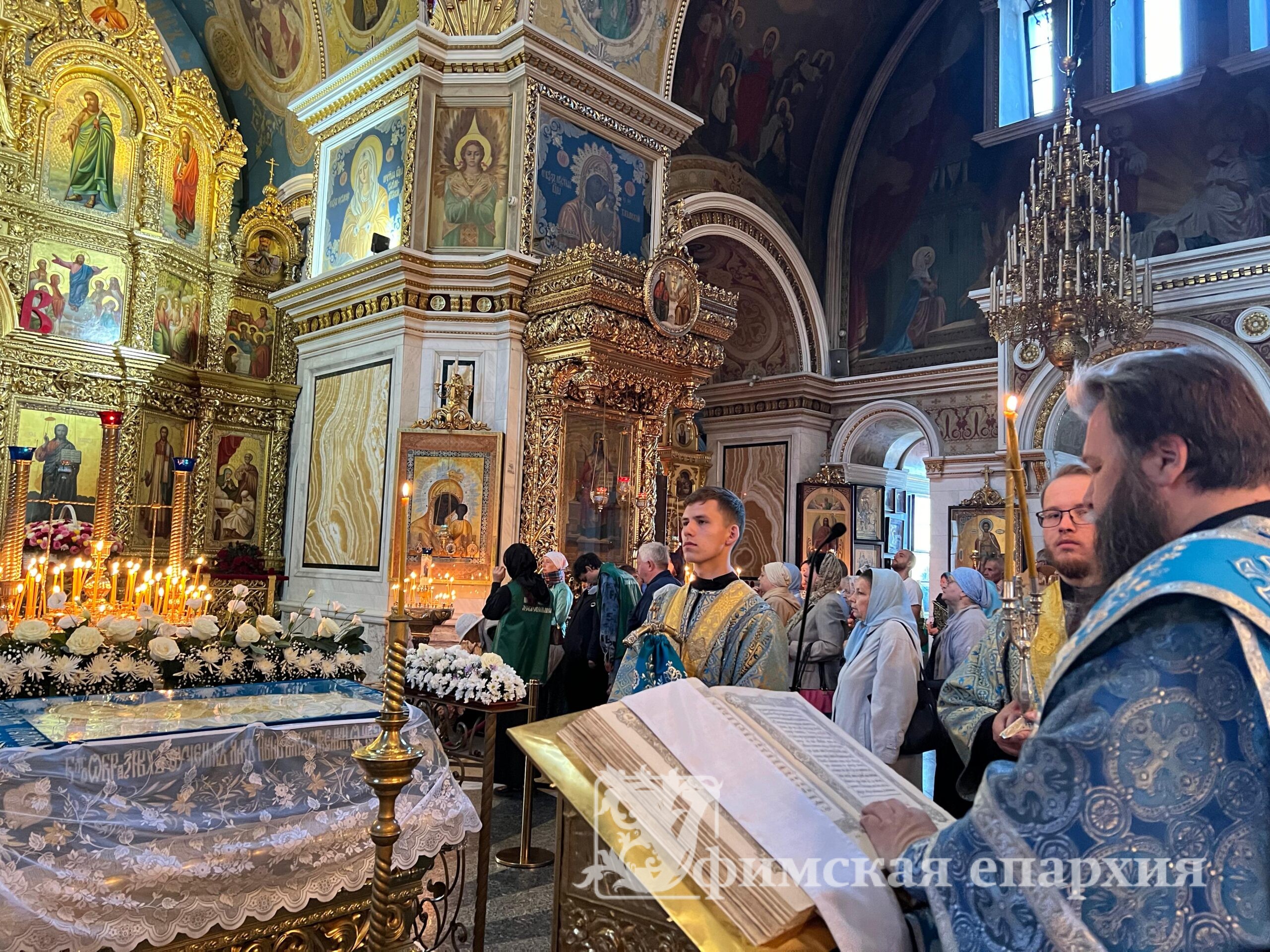 Служение митрополита Никона в праздник Успения Пресвятой Богородицы: фото 6