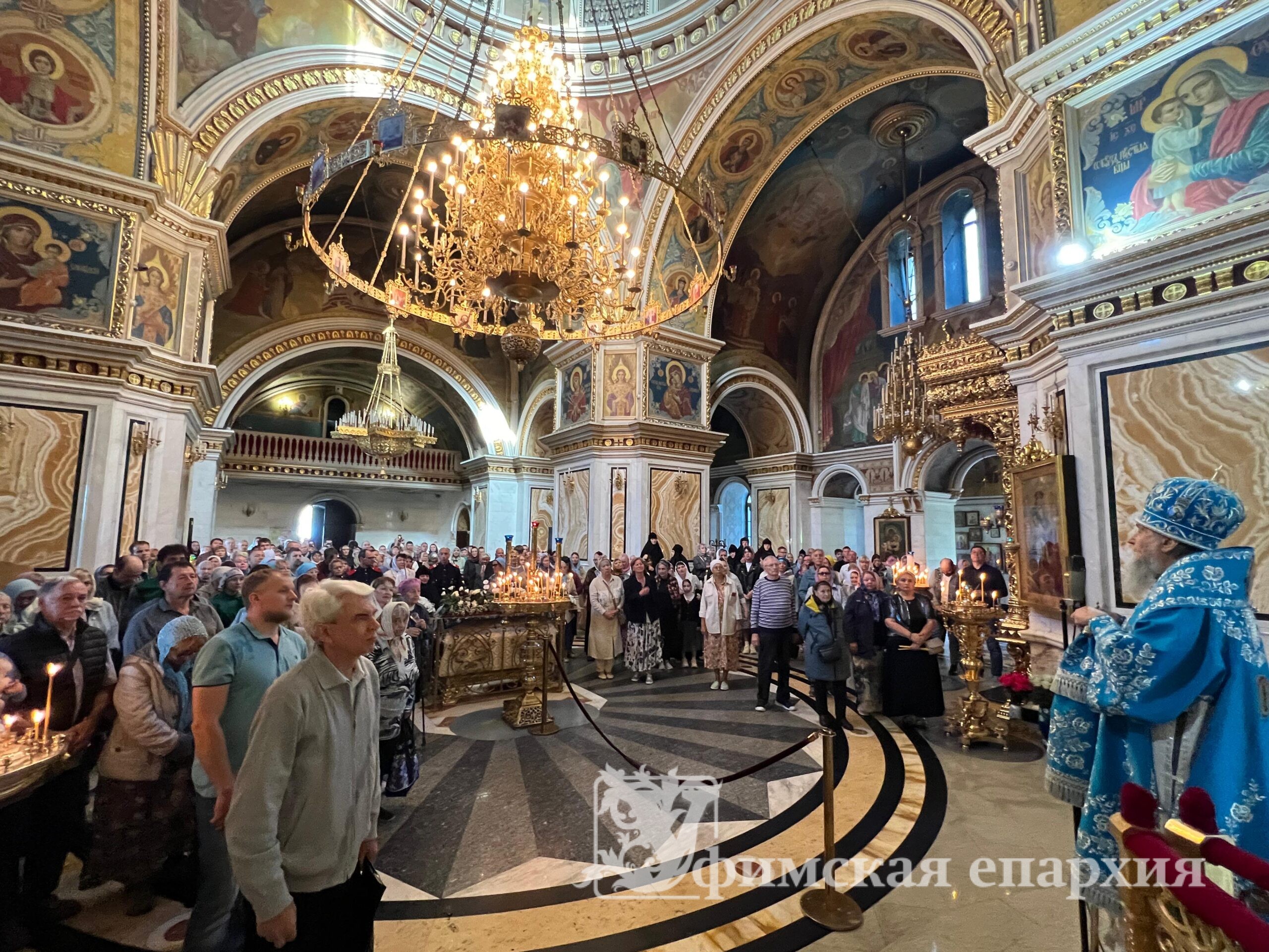 Служение митрополита Никона в праздник Успения Пресвятой Богородицы: фото 12