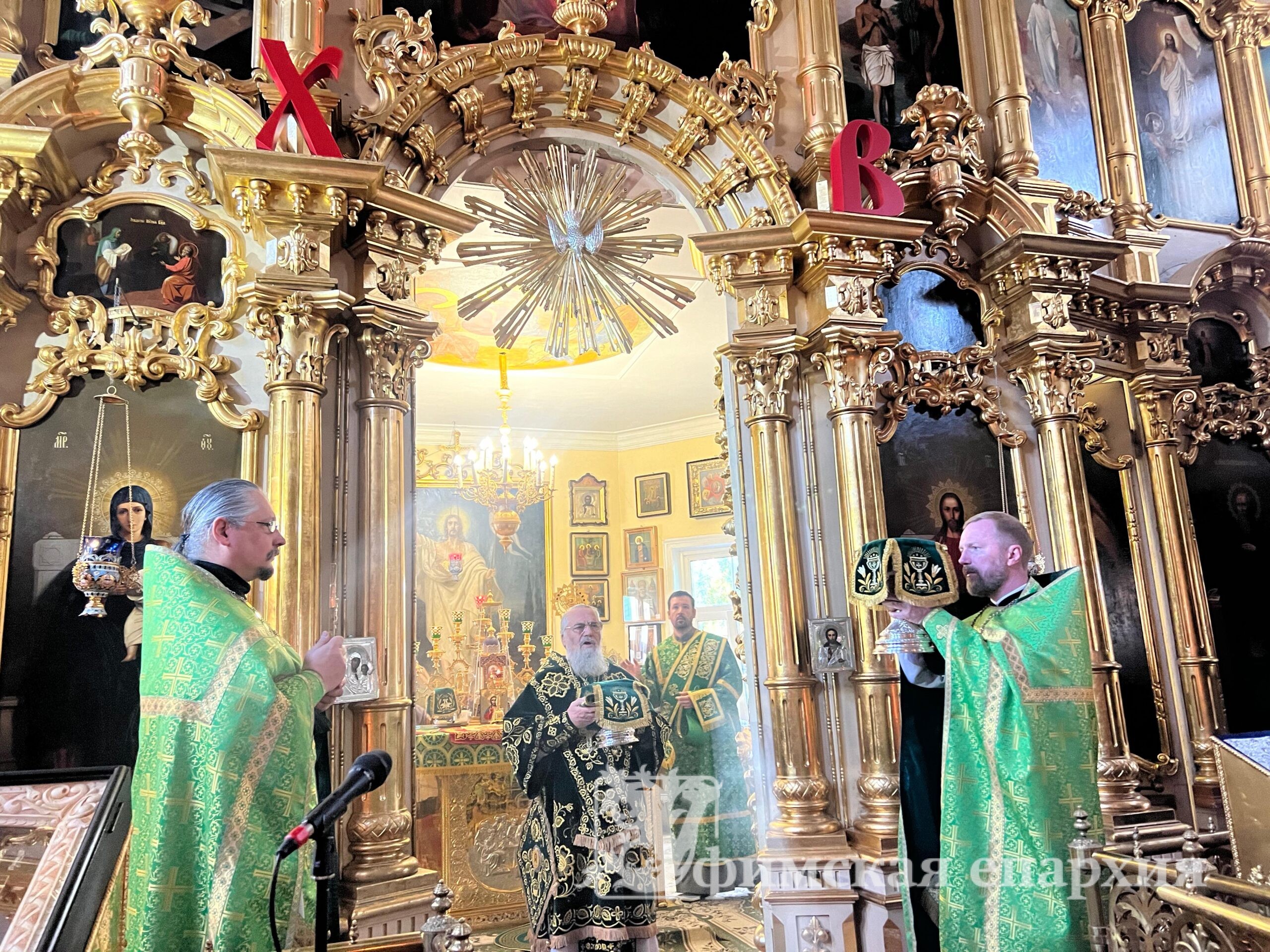 Служение митрополита Никона в день преставления преподобного Сергия, игумена Ра́донежского, чудотворца: фото 3