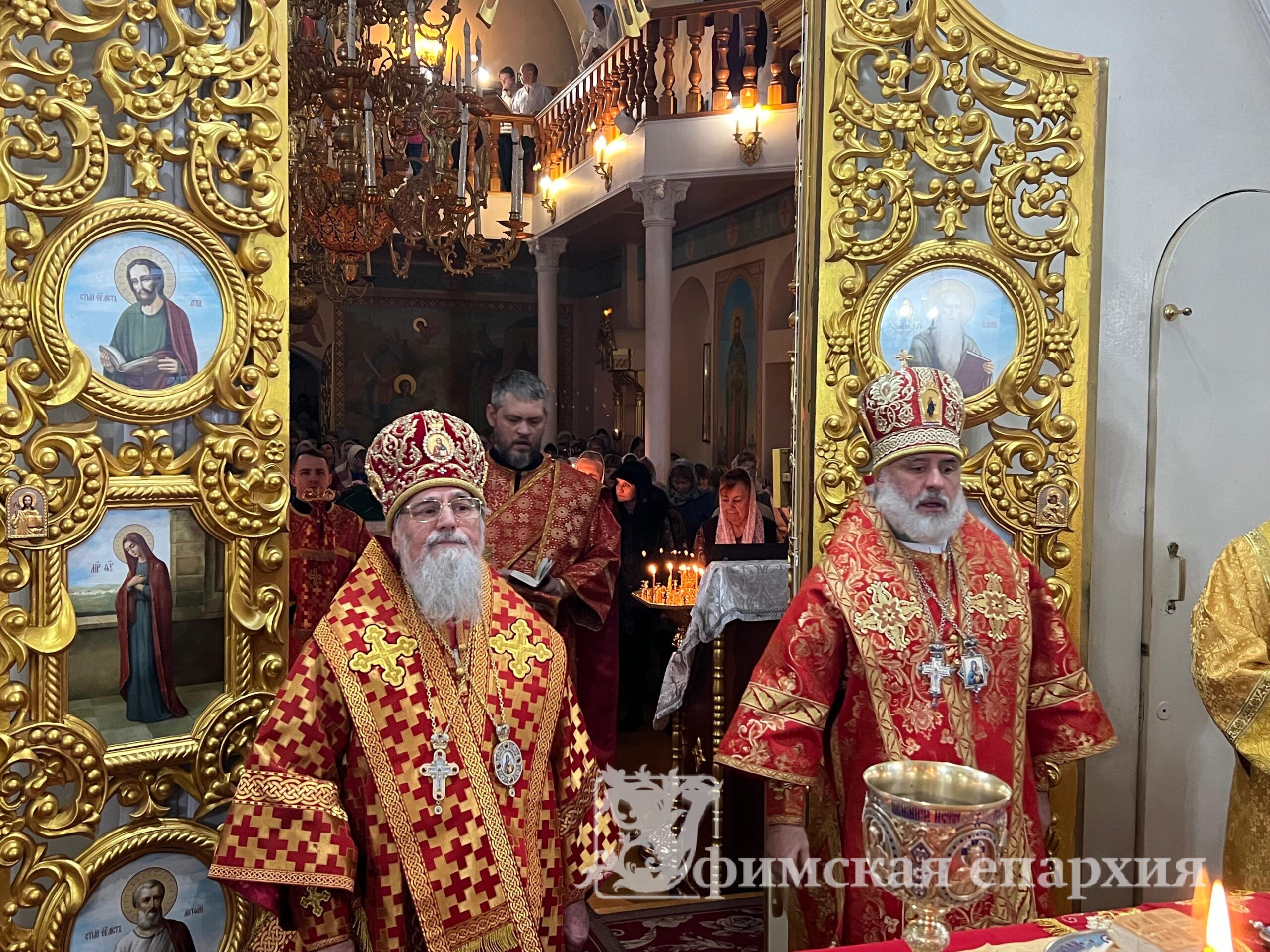 Архиерейское богослужение в престольный праздник Татианинского храма г. Стерлитамака: фото 4