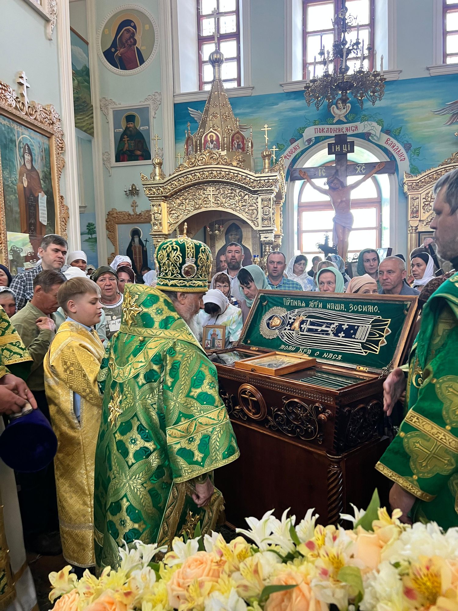 Архиерейское богослужение в День Святого Духа: фото 19