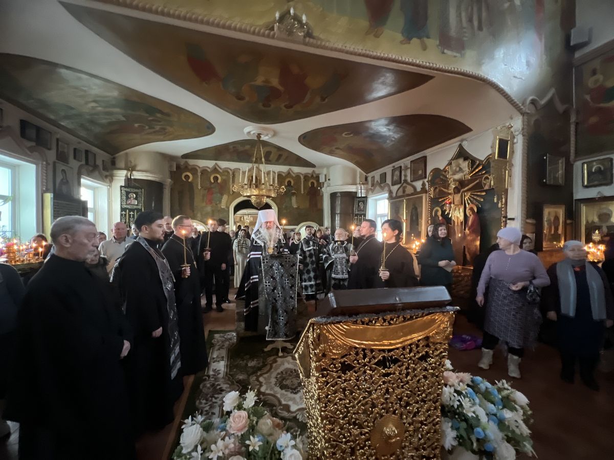 Митрополит Филарет совершил чтение 3-й части Великого канона прп. Андрея Критского: фото 1