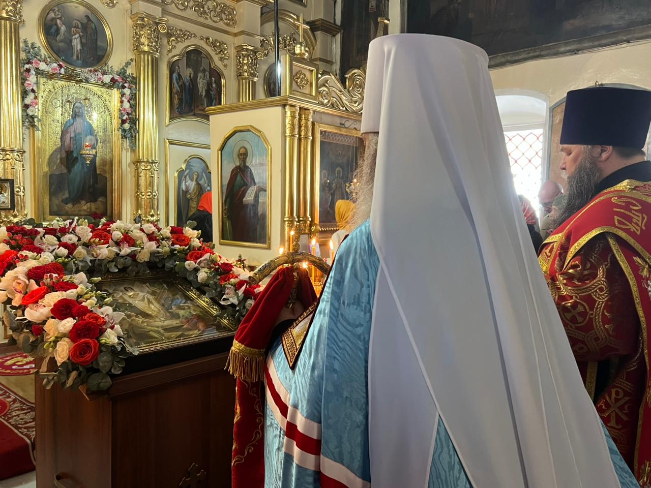 Служение митрополита Филарета в четверг Светлой седмицы: фото 3