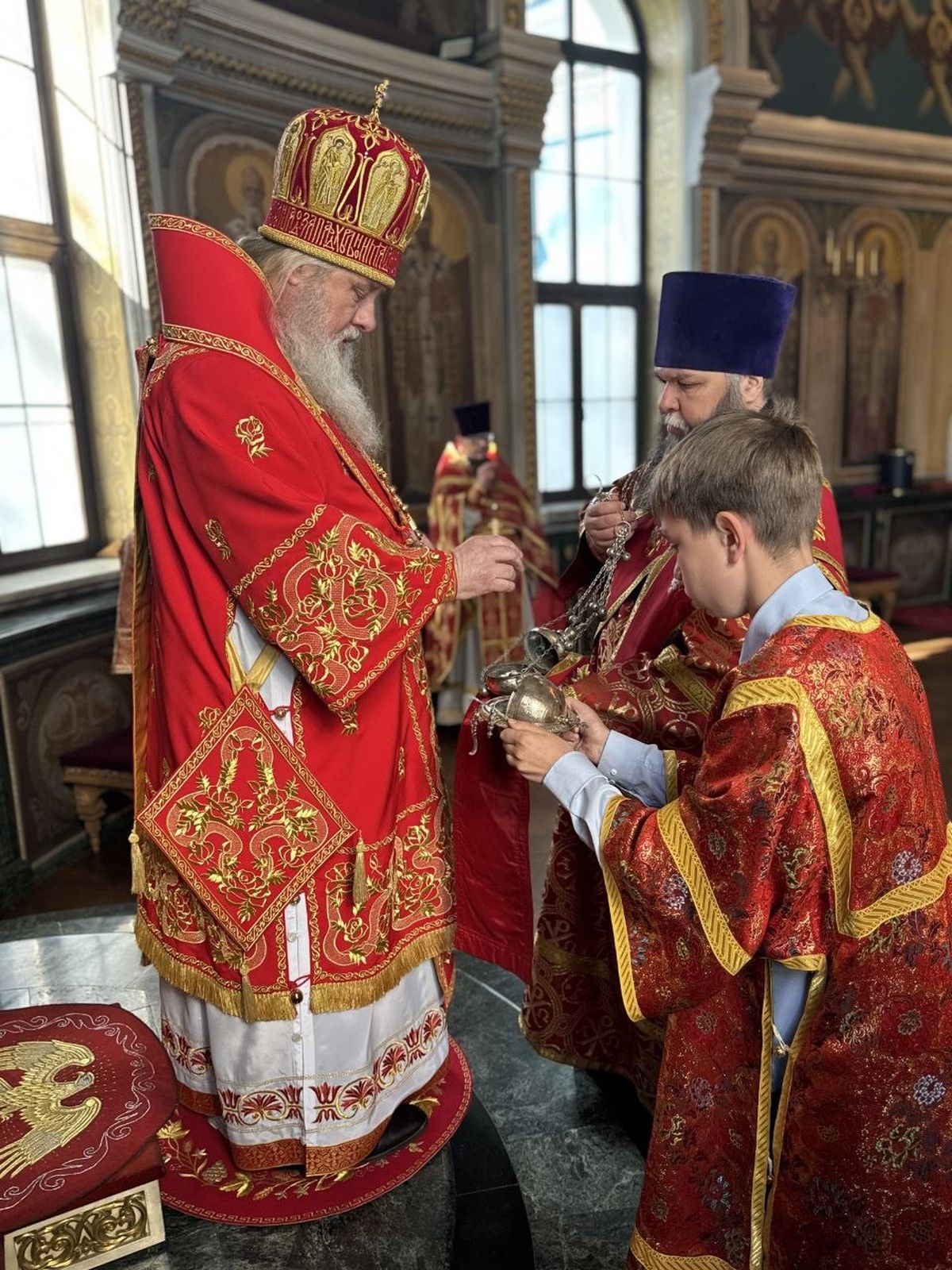 Служение митрополита Филарета в Неделю 4-ю по Пасхе, о расслабленном: фото 4