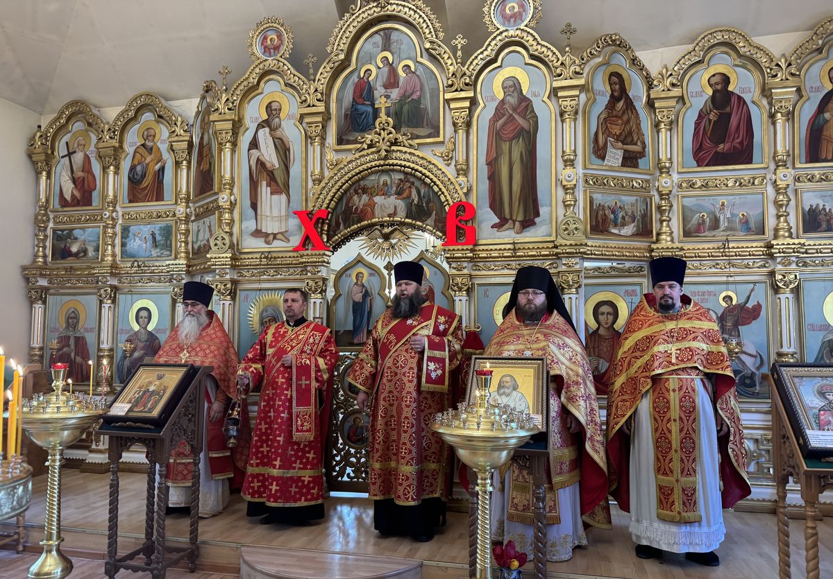 Митрополит Филарет возглавил престольный праздник Георгиевского храма г. Уфы: фото 5