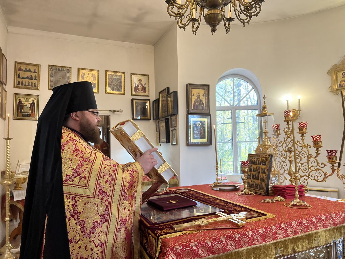 Митрополит Филарет возглавил престольный праздник Георгиевского храма г. Уфы: фото 6